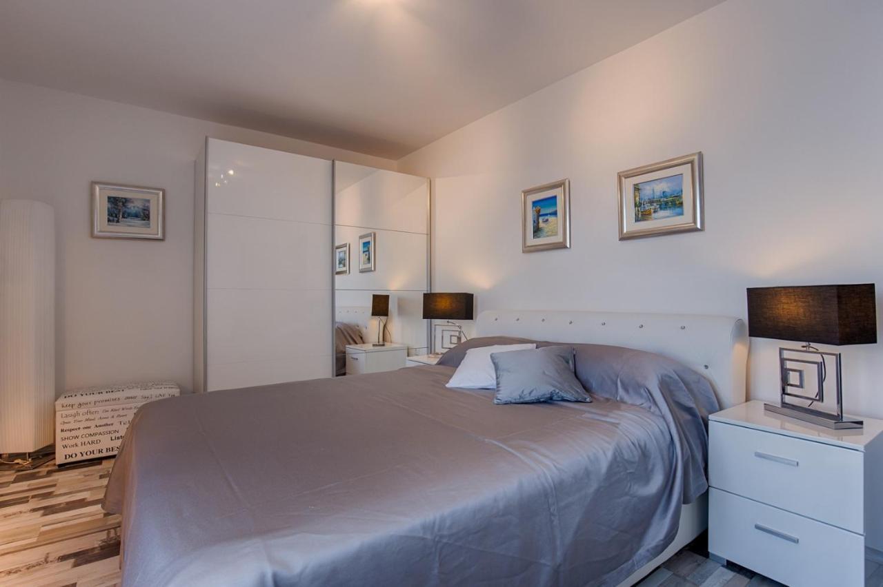 Holiday House Queens With Sea View 塞尔瑟 外观 照片